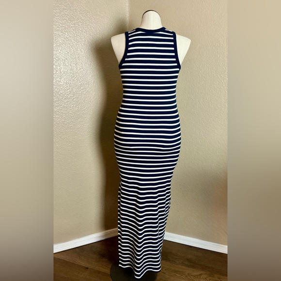 Universal Thread Navy & White Striped Maxi Dress – Sleeveless Bodycon – XL – NWT - Picture 3 of 9